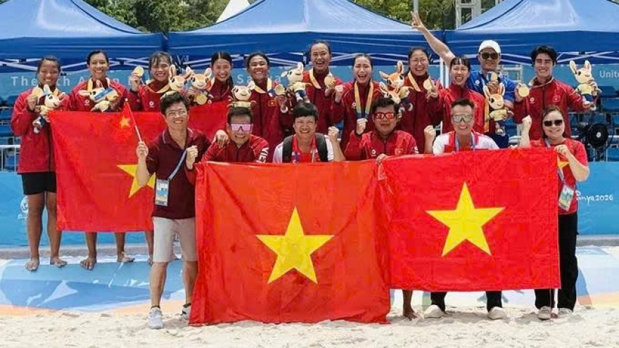 Vietnamese team maintain fourth place, exceed pre-set targets at Asian Beach Games
